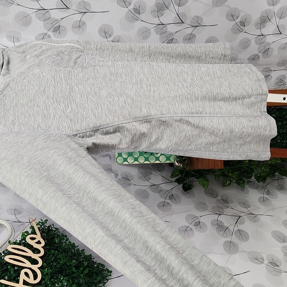 New Balance Running Pullover - Picture 5 of 11